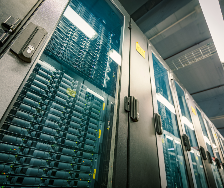 Virtual Private Server vs. Shared Hosting: What's Best for Your Site?